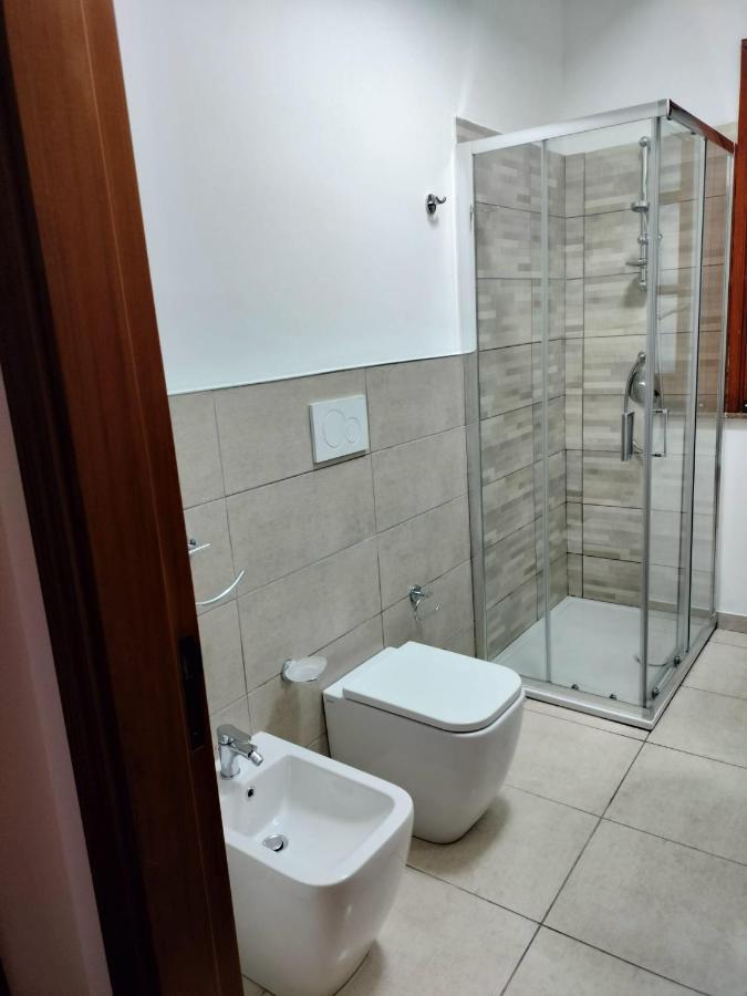 Villa Letizia Rooms & Apartments Noto Bagian luar foto