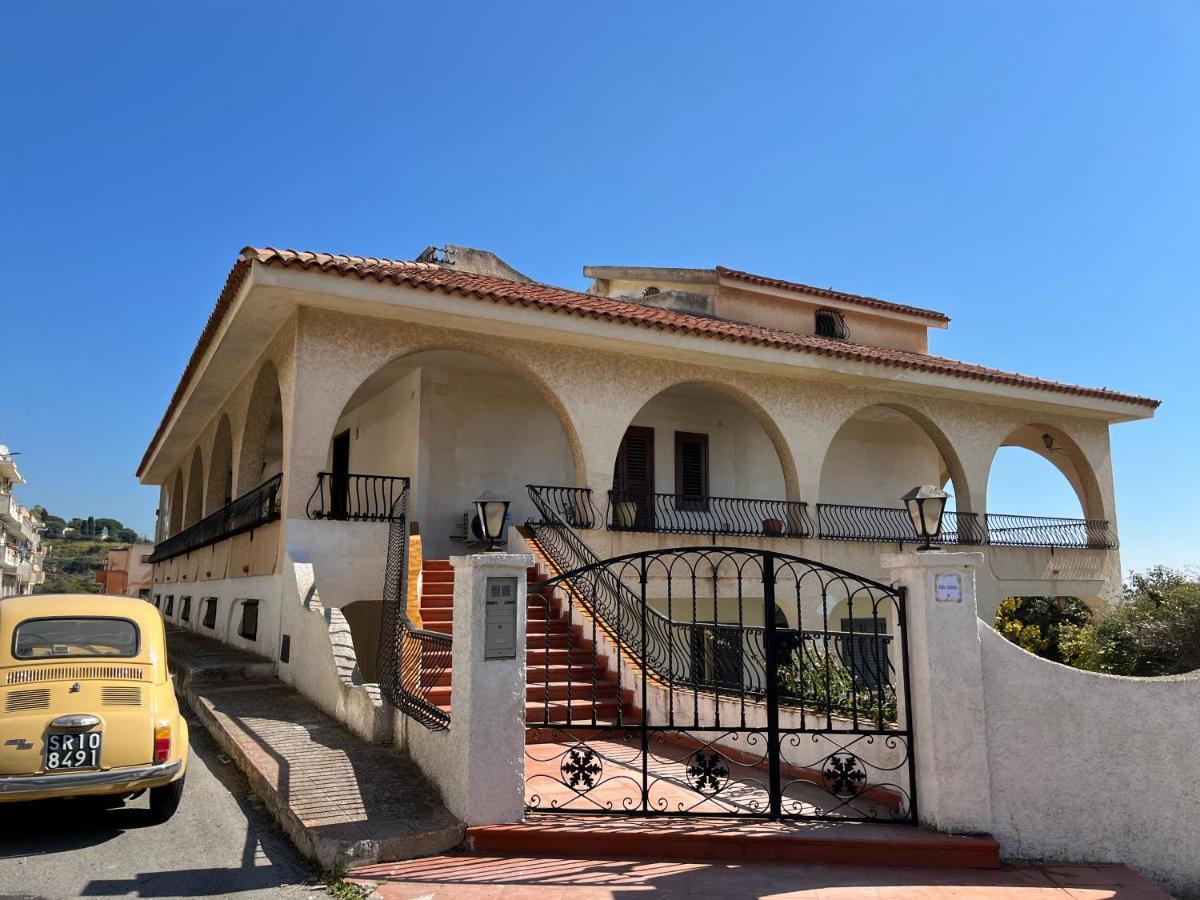 Villa Letizia Rooms & Apartments Noto Bagian luar foto