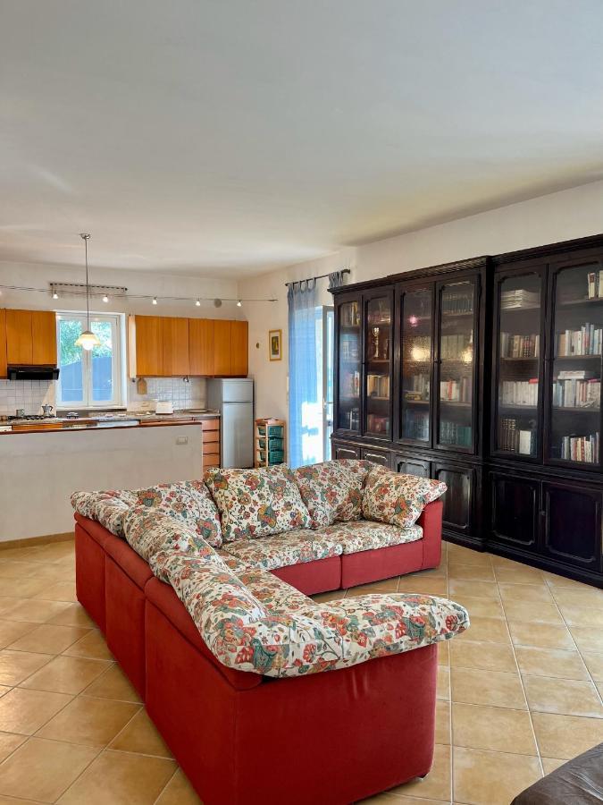 Villa Letizia Rooms & Apartments Noto Bagian luar foto