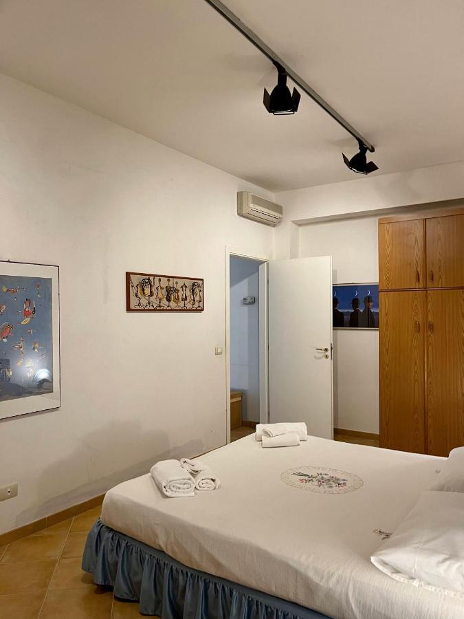 Villa Letizia Rooms & Apartments Noto Bagian luar foto