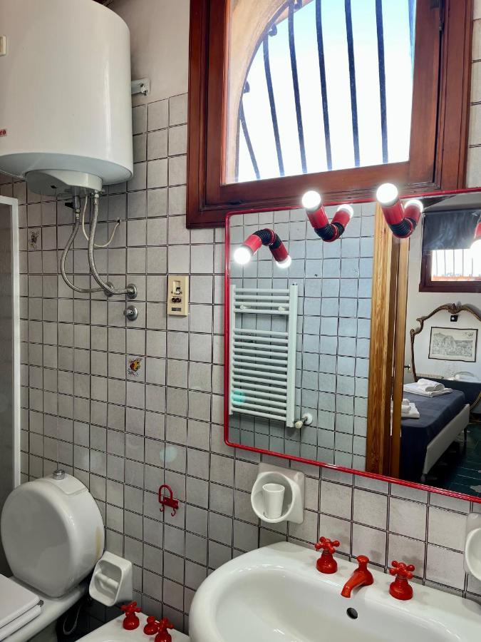 Villa Letizia Rooms & Apartments Noto Bagian luar foto